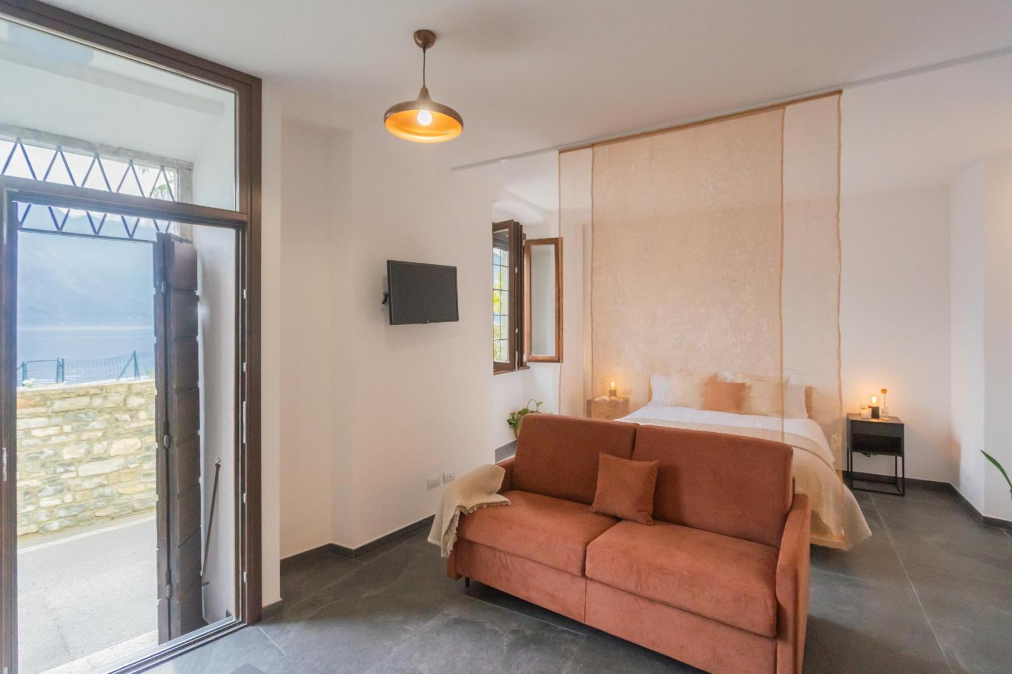Cozy Nest On The Lake By Rent All Como Tremezzo Extérieur photo
